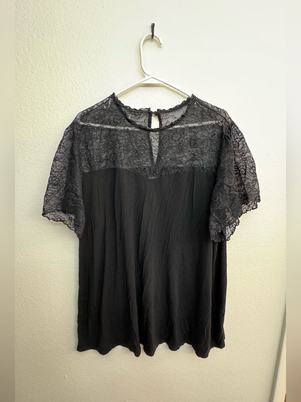 torrid Super Soft Black Lace Mixed Swing Blouse Shirt - Size 3